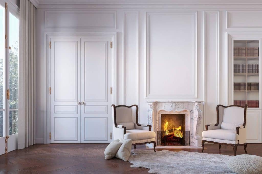 cheminée ancienne, objets décorations salon